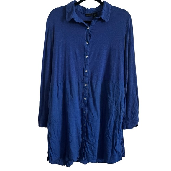 Tahari Tops - Tahari Women's‎ T-Shirt Dress Blue Large Long Sleeve Short Collared Button Up